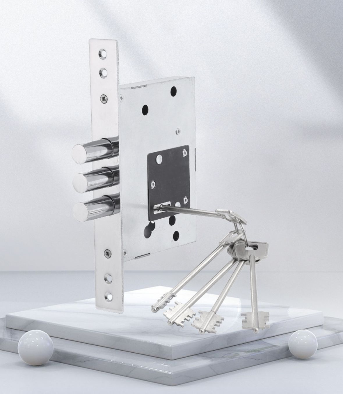 Замок врезной сувальдный для входной металлической сейф двери Akomuto ЗВ-556-8, хром