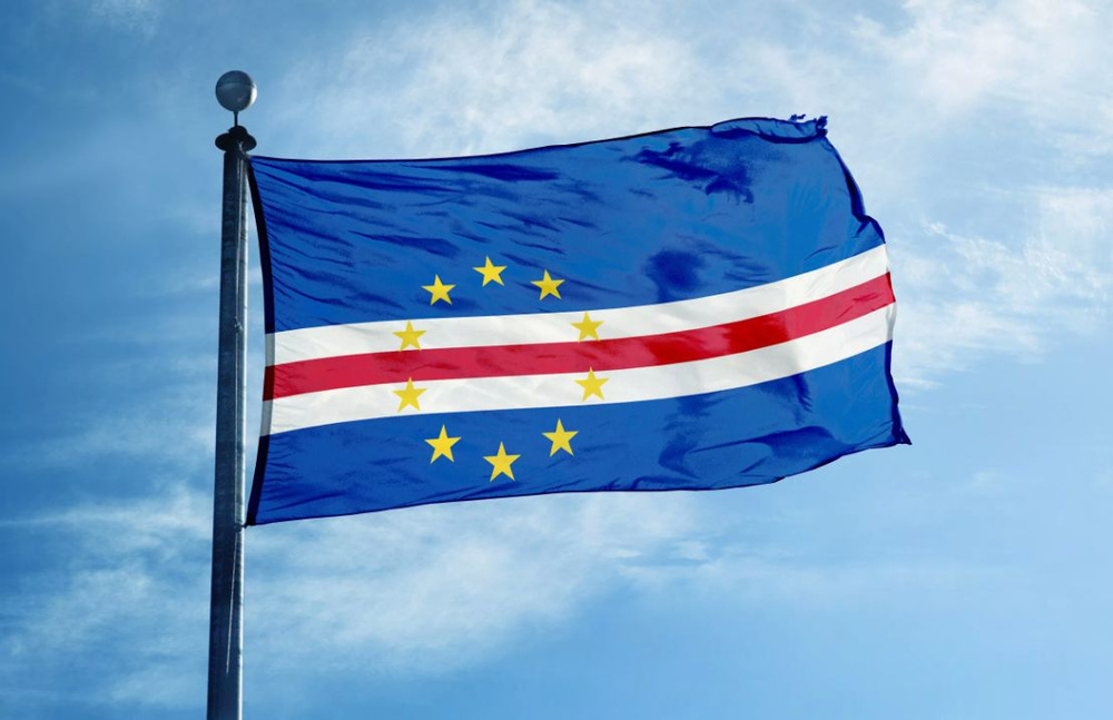 Флаг Кабо-Верде 80х120 см с люверсами #1