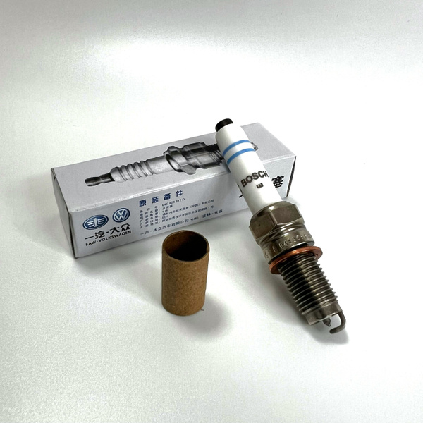 Свеча зажигания Bosch 04E905612C - купить по выгодным ценам в интернет ...