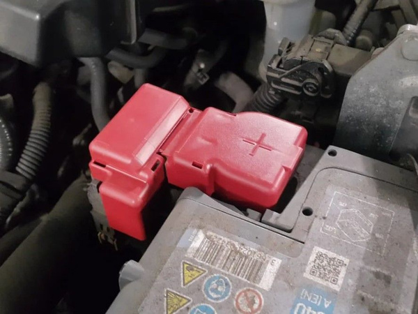 Крышка 2434579912 защита клеммы аккумулятора для автомобиля Ниссан ...