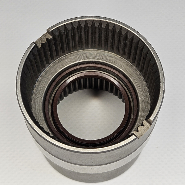 Втулка АКПП LAND ROVER с сальником арт. LR002746 - арт. LR002746 ...