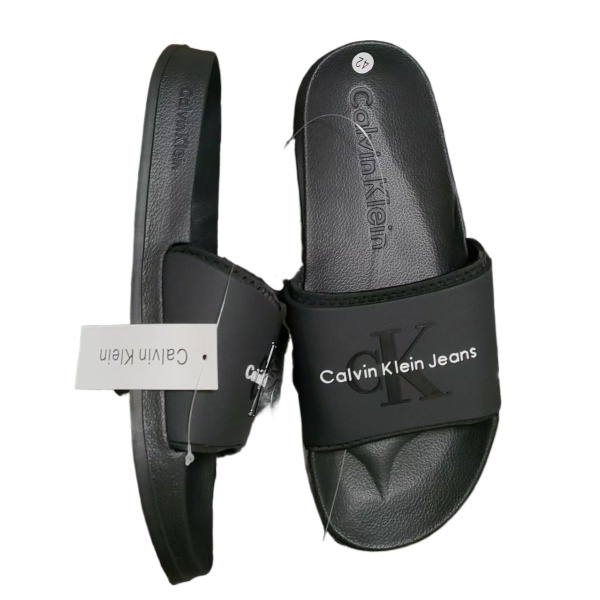 Шлепанцы Calvin Klein купить на OZON по низкой цене (1635624962)