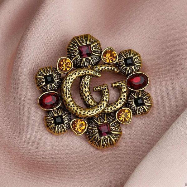 Gucci Брошь - купить с доставкой по выгодным ценам в интернет-магазине ...