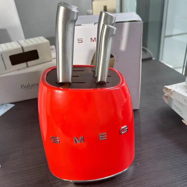 Smeg Подставка для ножей, длина 19.5 см - купить с доставкой по ...