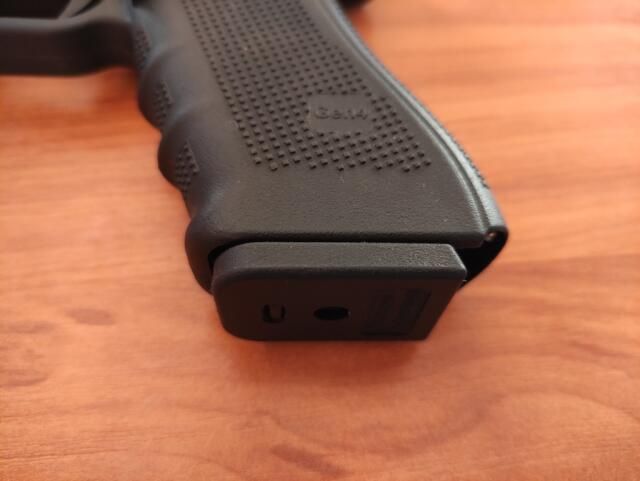Фото 3: Пятка магазина для пистолета Глок Glock (комплект - 3шт)
