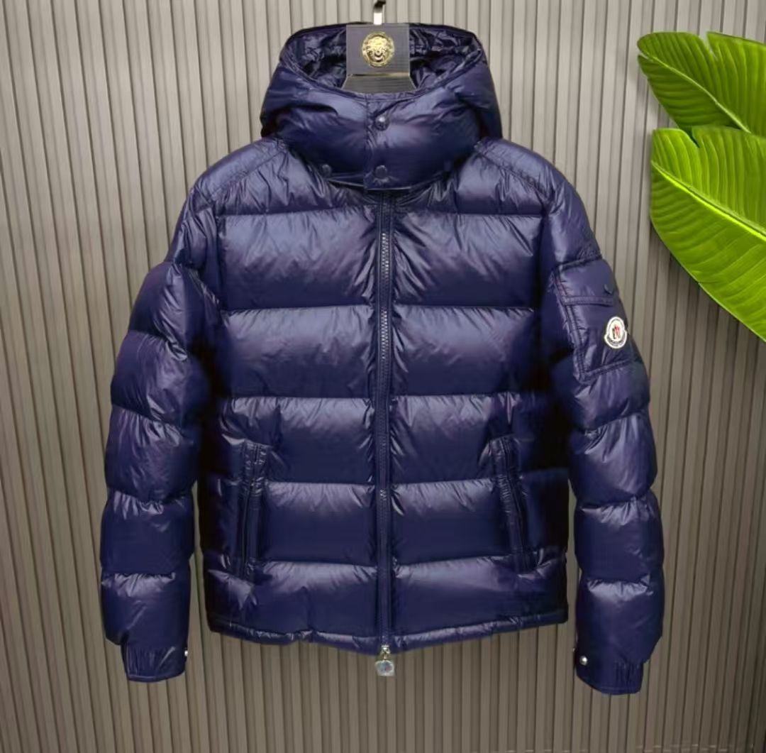 ПуховикMONCLER