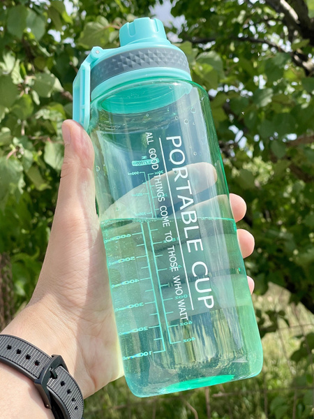 Бутылка для воды с крючком portable cup 1000мл по выгодной цене в ...