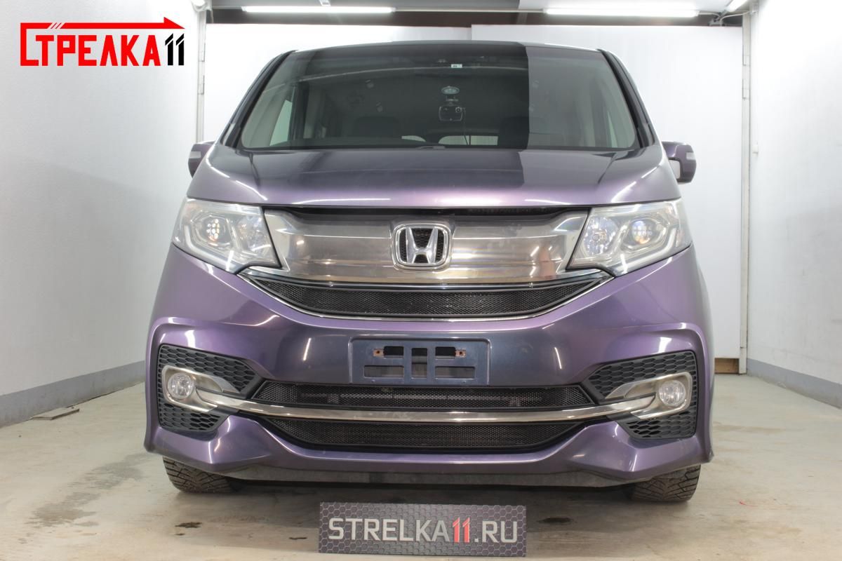 Защитная сетка радиатора верх черная Honda Stepwgn на кузов RP3 (2015-2017)  / съемная решетка на бампер Хонда Стэпвэгон - Стрелка 11 арт.  HONSW15.top.black - купить по выгодной цене в интернет-магазине OZON  (647053287)