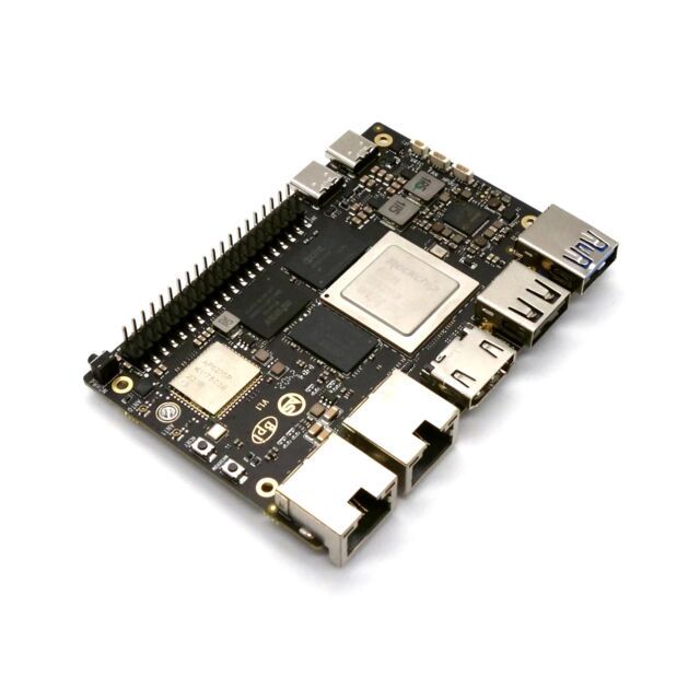 Одноплатный компьютер Banana Pi BPI-M7 Rockchip RK3588, 8ГБ,RAM 64ГБ eMMC