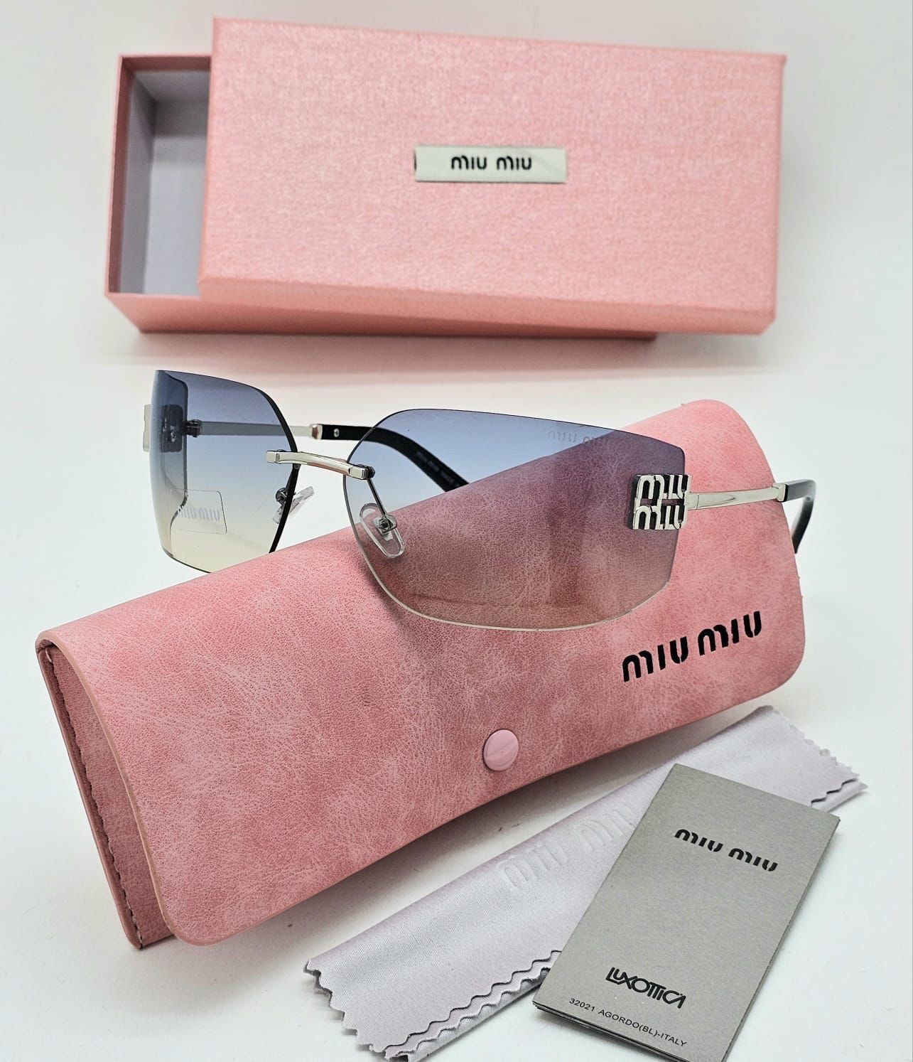 Miu Miu OZON 1688359875