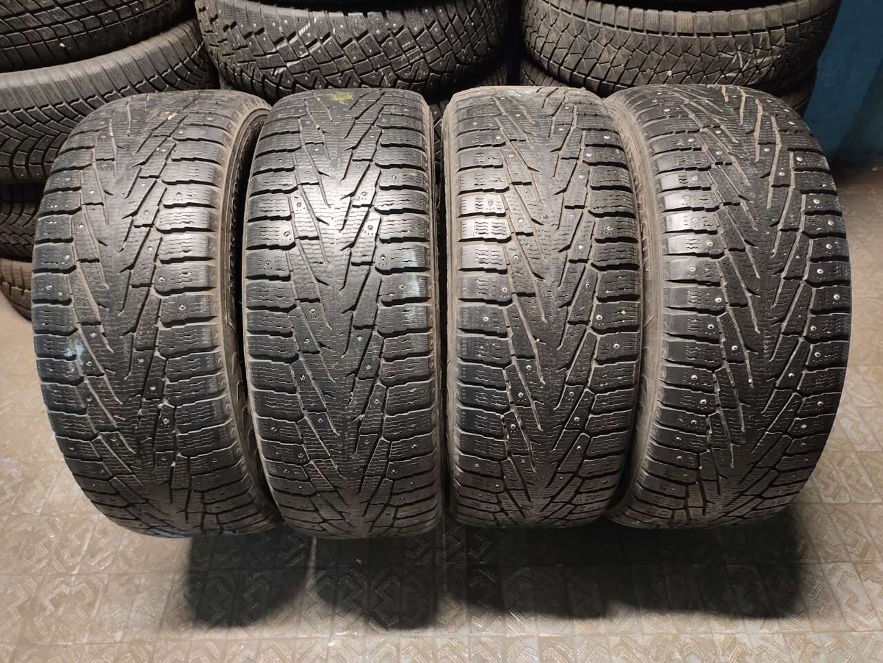 NokianTyresHakkapeliitta7SUV4шт.7c2d1cdaШиныспробегомзимние265/60R18114TШипованные