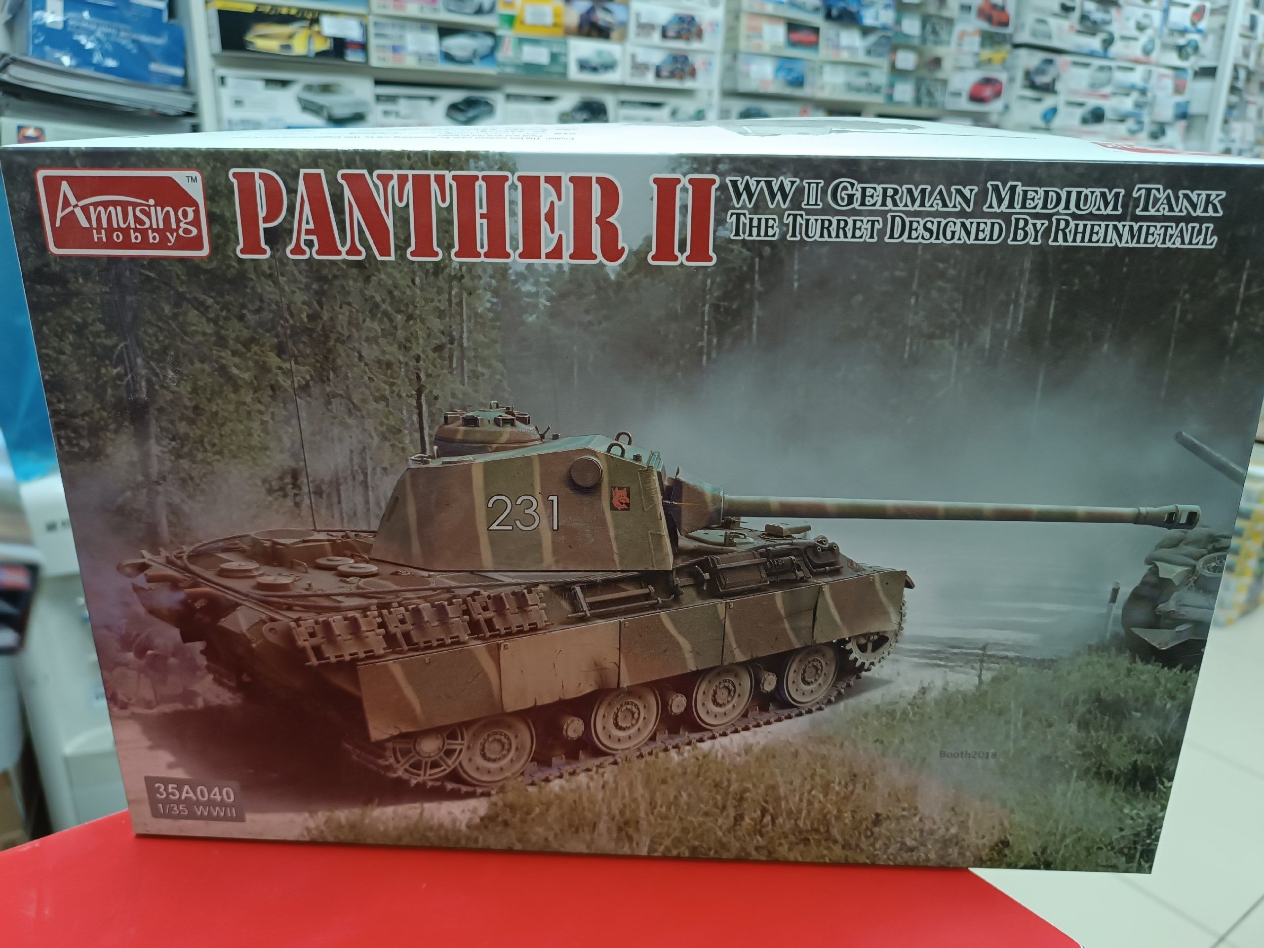 35A040 Немецкий тяжелый танк Panther II Rheinmetall turret Amusing 1:35 Сборная модель