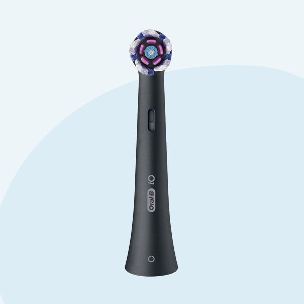 Насадка Braun Oral-B iO Radiant White черная, 1 шт - купить с доставкой ...
