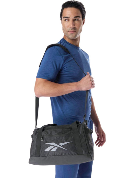 Сумка спортивная Reebok купить на OZON по низкой цене (1672595627)