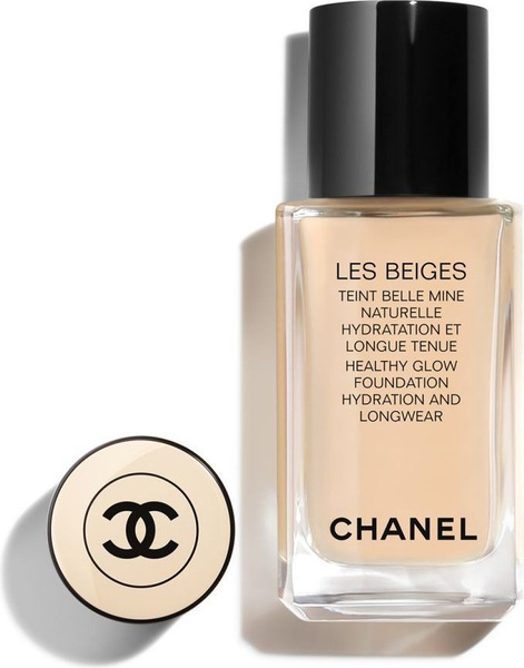 Chanel Тональный флюид с эффектом естественного сияния Les Beiges, B10 ...