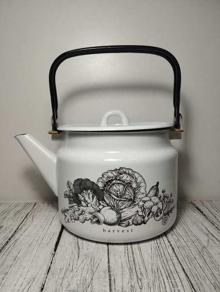 Чайник эмалированный 2 литра Лысьва белый, УРОЖАЙ, подвижная ручка, все ...