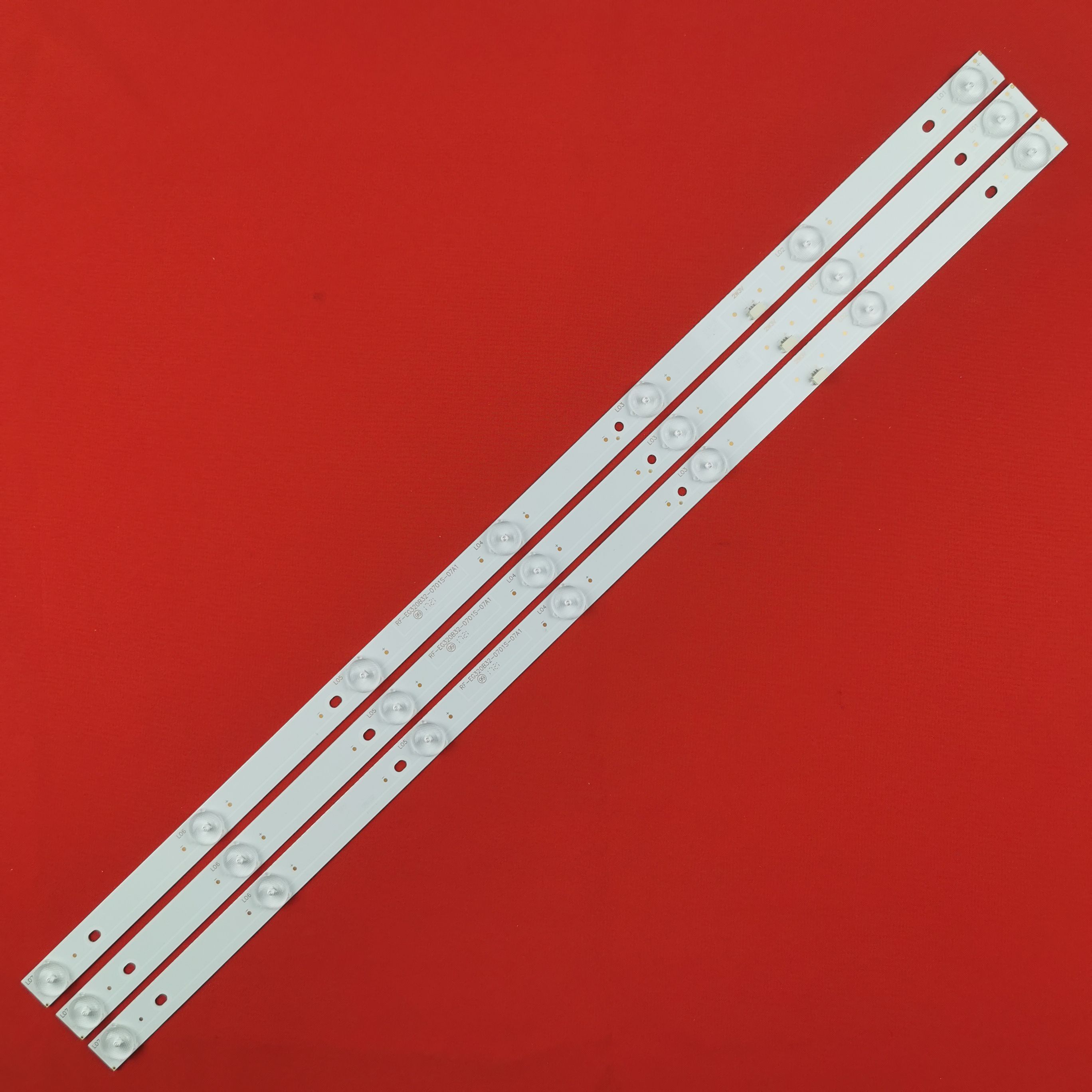 Подсветка для DEXP F32D7000B, SHIVAKI STV-32LED15, DAEWOO L32S65FVBE, ROLSEN RL-32S1502T2C, ERGO LE32CT2500AK LE32CT4000AU LE32CT3500AK LE32CT2000AK; GC32D07-ZC21FG-15