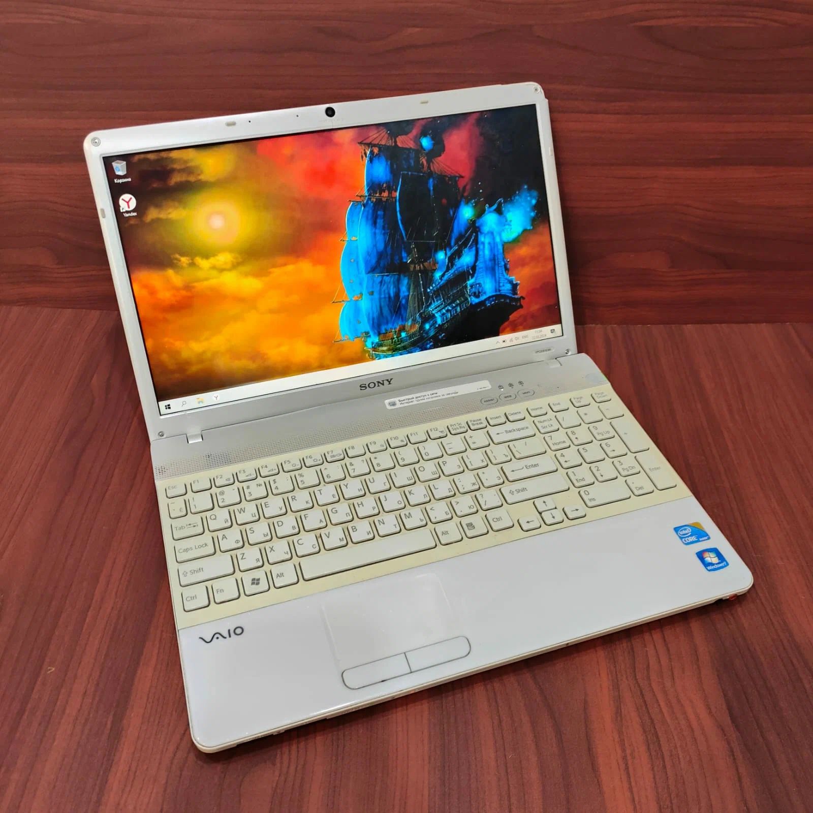 SonyVPCEB1E9RНоутбук15",IntelCorei3-330M,RAM4ГБ,HDD,WindowsHome,белый