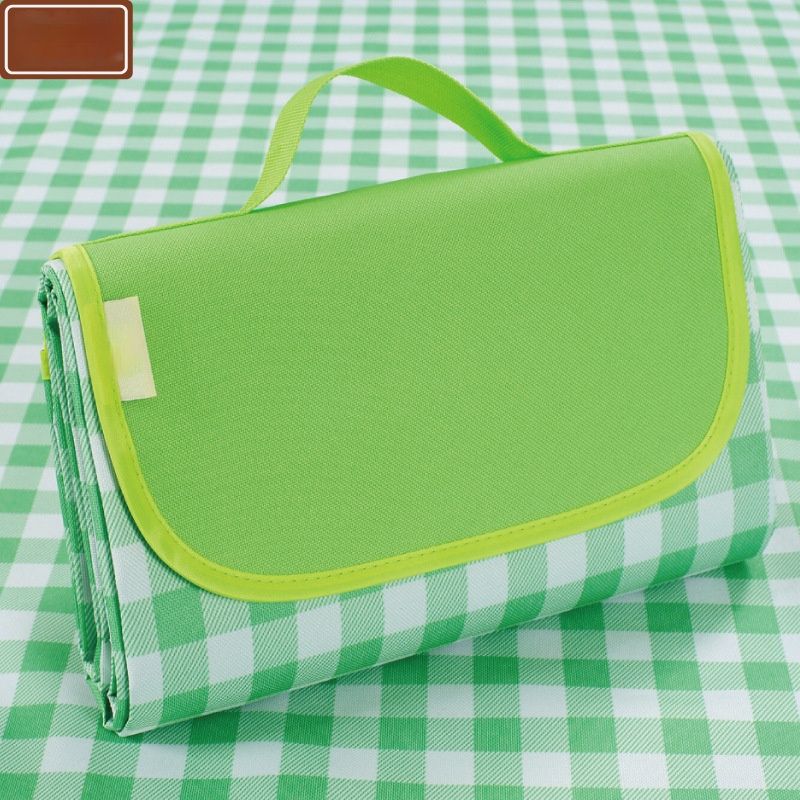 Коврик для пикника отзывы. Коврик для пикника с непромокаемой подкладкой. Коврик для пикника непромокаемый. Коврик для пикника складной. Тряпка клетчатая для пикника.