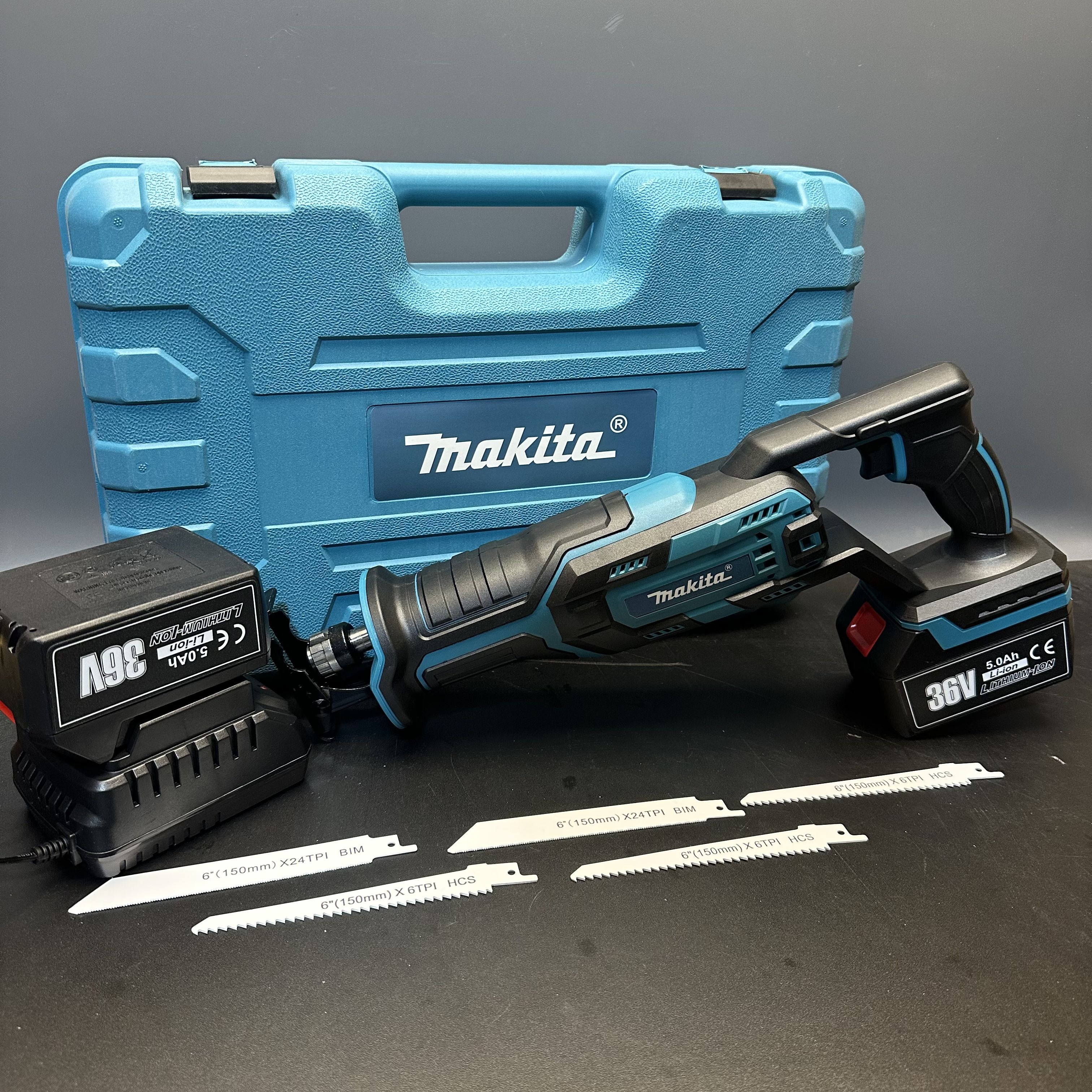 Сабельная пила аккумуляторная Makita 36V в кейсе + пилки