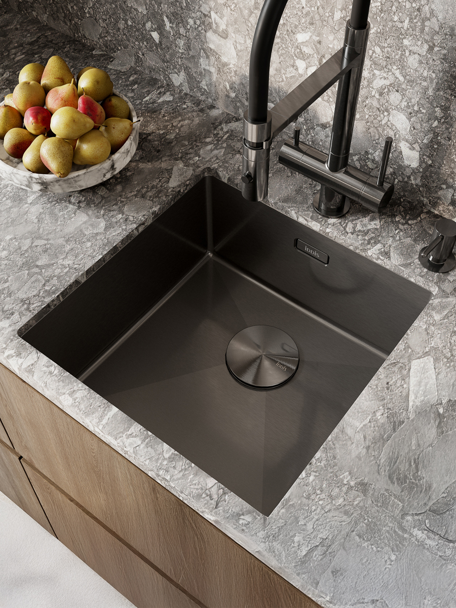 Фото товара на маркетплейсе ozon Мойка для кухни IDDIS, врезная или подстольная (универсальный монтаж), 44х44х20 см, нержавеющая сталь, без крыла, цвет графитовый, Edifice, EDI44G0i77