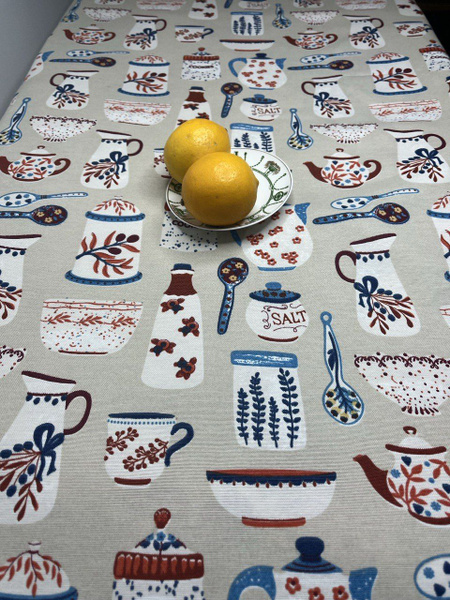 Скатерть из ткани Duck с водо- и грязеотталкивающими свойствами ...