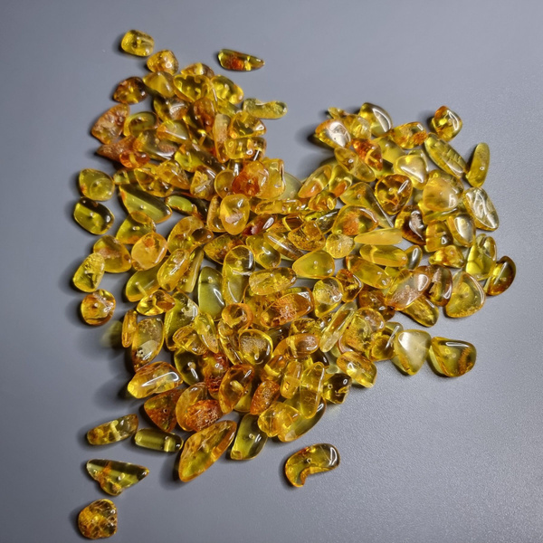 Натуральная янтарная галька, янтарные бусины (прозрачные светлые ...