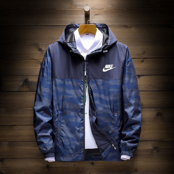 Плащ Nike - купить с доставкой по выгодным ценам в интернет-магазине ...