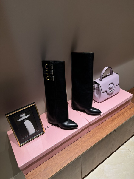 Сапоги Givenchy купить на OZON по низкой цене (1737039976)