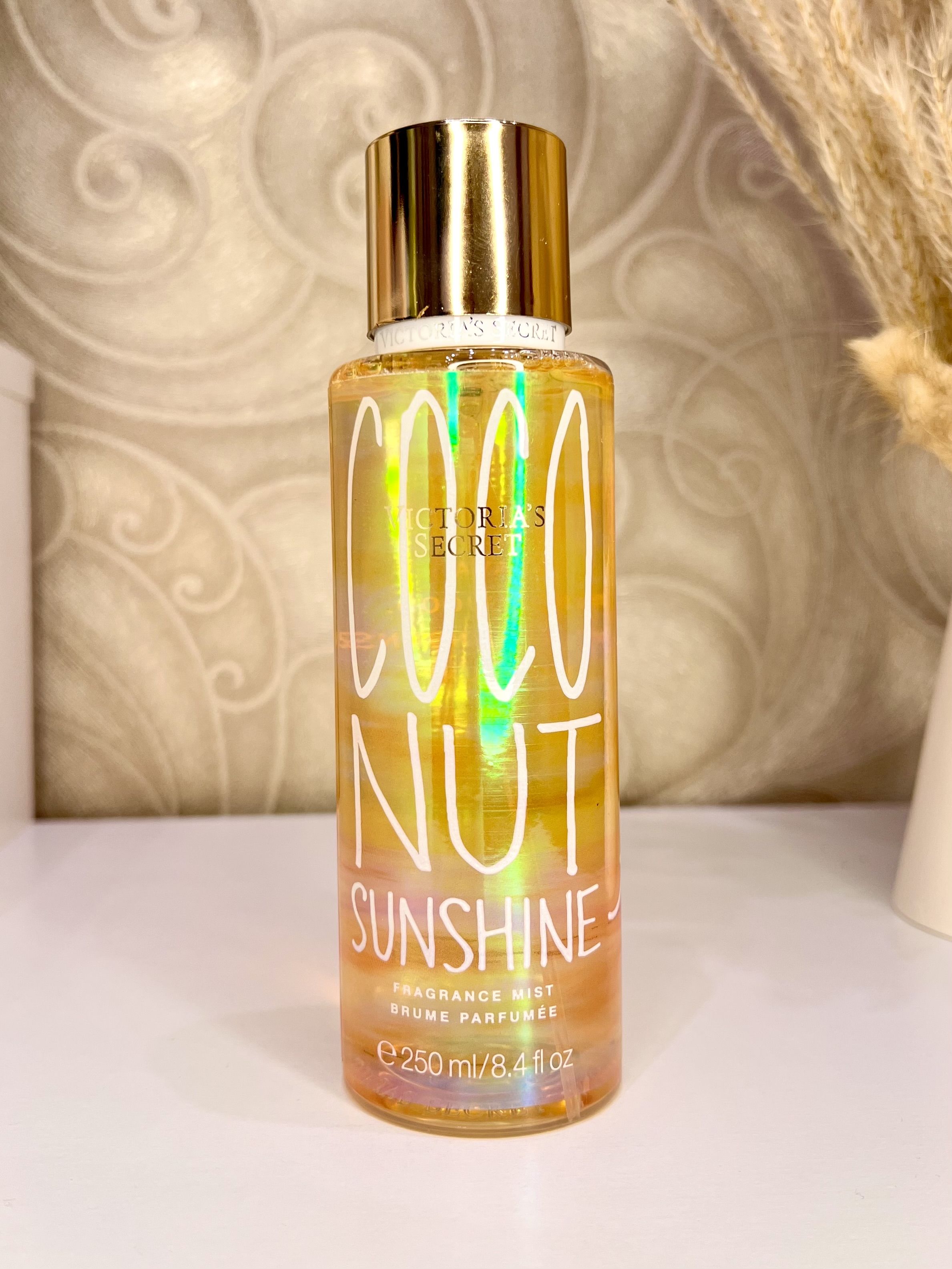 Victoria Secrets Парфюмированный мист Coconut Sunshine 250 мл