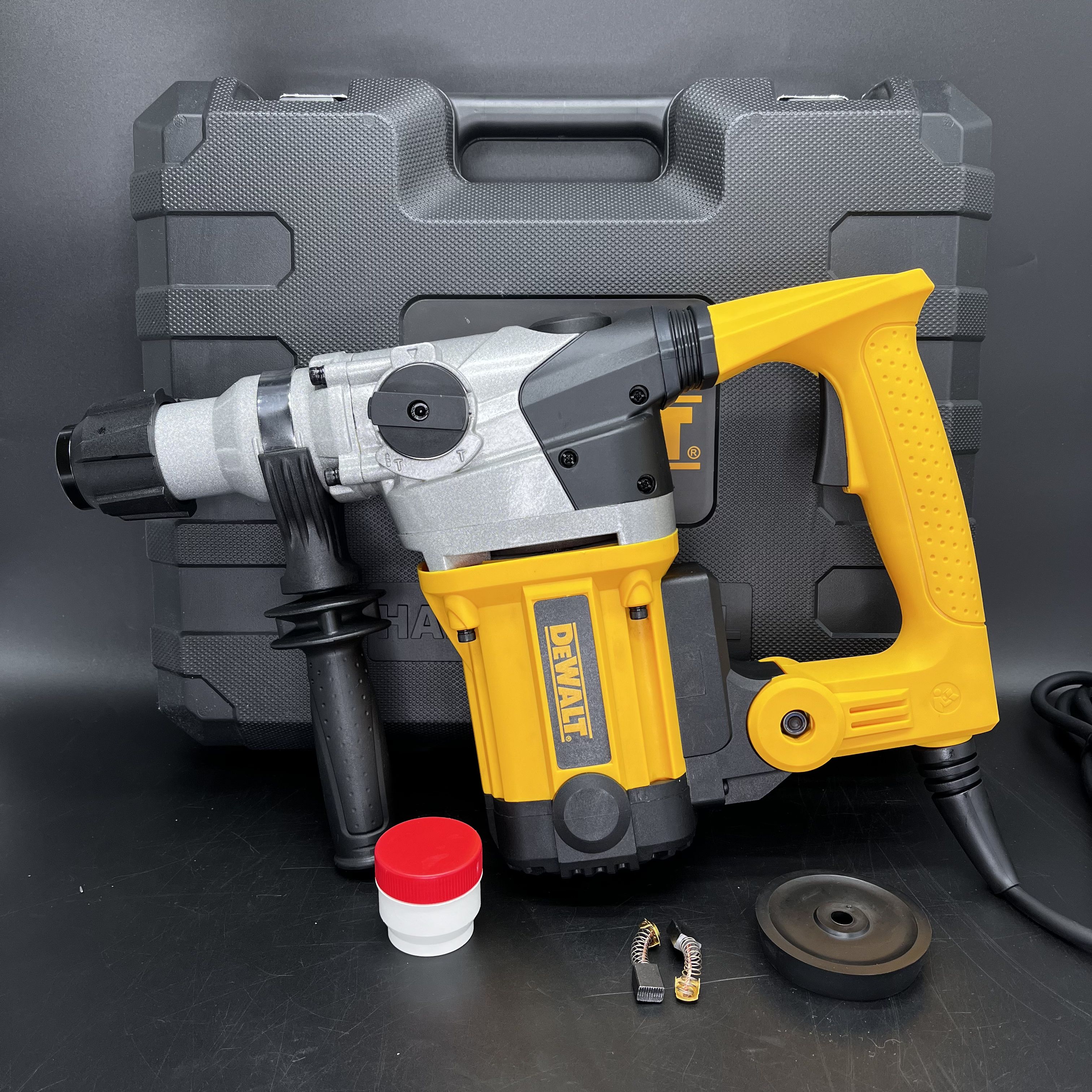 DeWalt Перфоратор 1580 Вт