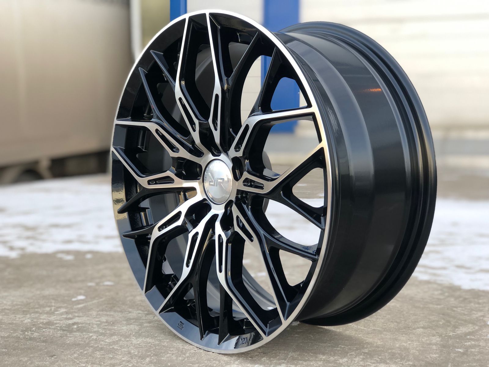 Race Ready  Колесный диск Литой 17x7.5" PCD5х114.3 ET45 D67.1