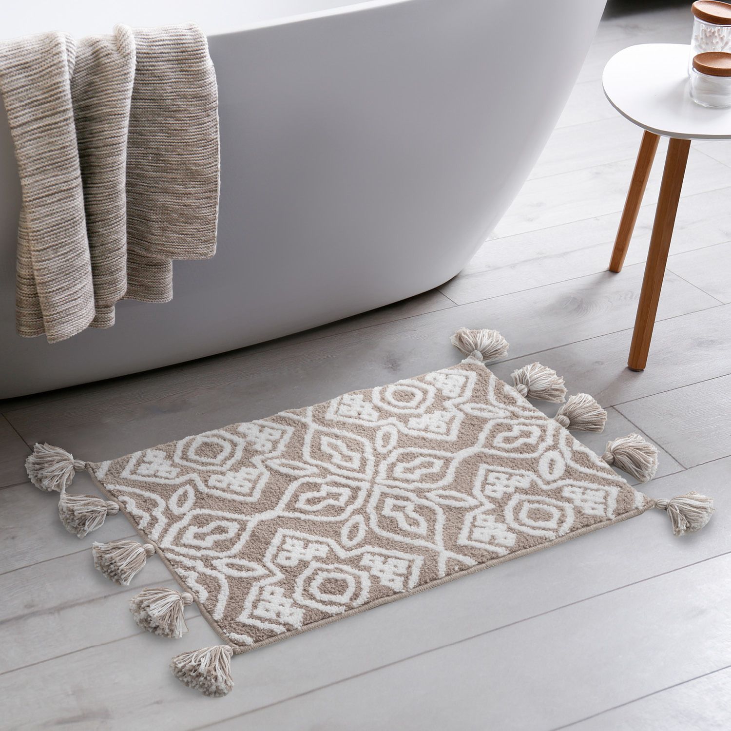 Фото товара на маркетплейсе ozon Коврик для ванной, с кисточками, 50x80, микрофибра, бежевый, IDDIS, DT02P58i12