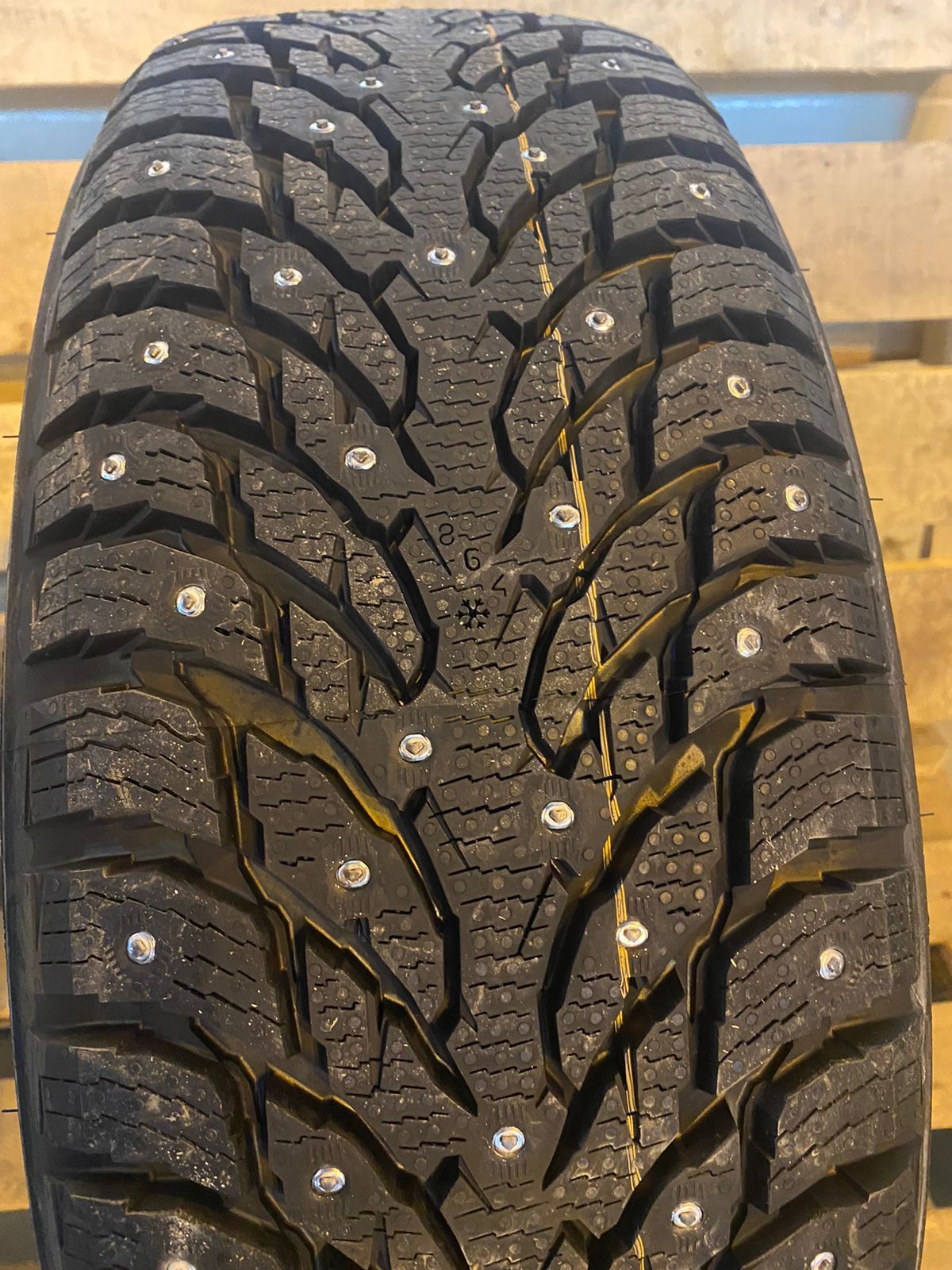 IkonTyresAutographIce9Шинызимние195/65R1595TШипованные