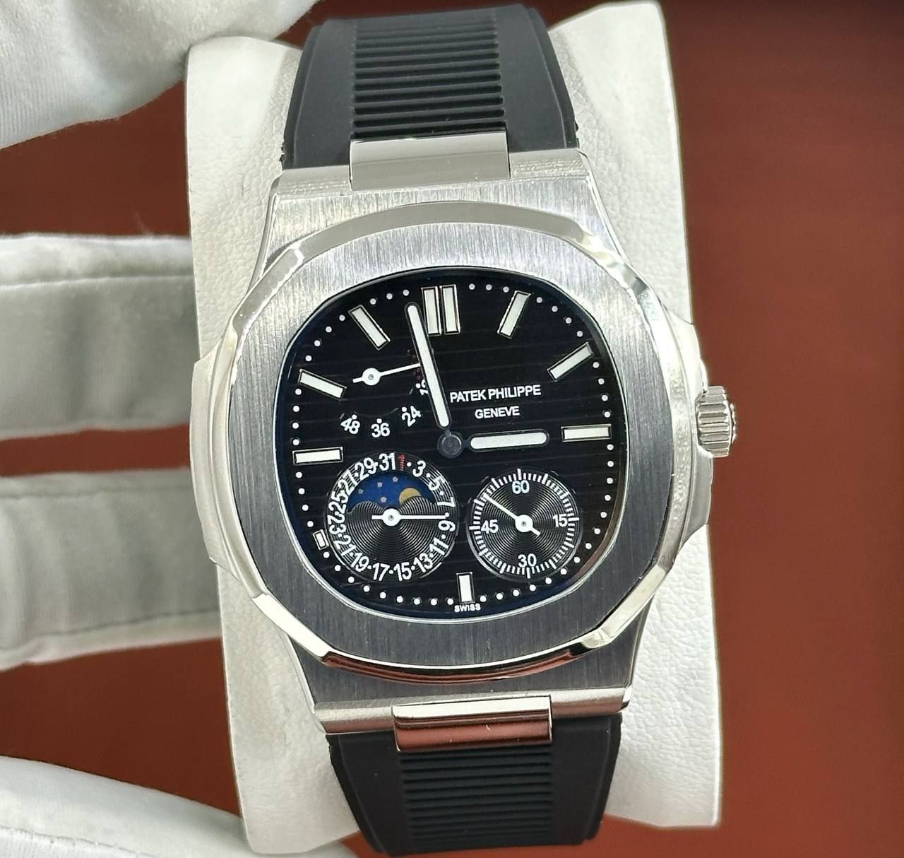 РоскошныеМужскиечасыPatekPhilippeNautiluschronographe