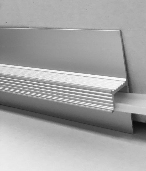 Плинтус скрытый Профиль-ОПТ, серебристый - купить по выгодной цене в ...