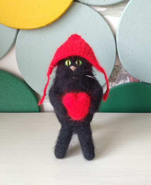 Валяная игрушка "Кот-толстокот с сердцем" Овечья шерсть - купить по ...