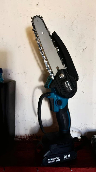 Пила аккумуляторная цепная купить на OZON по низкой цене (1745952777)