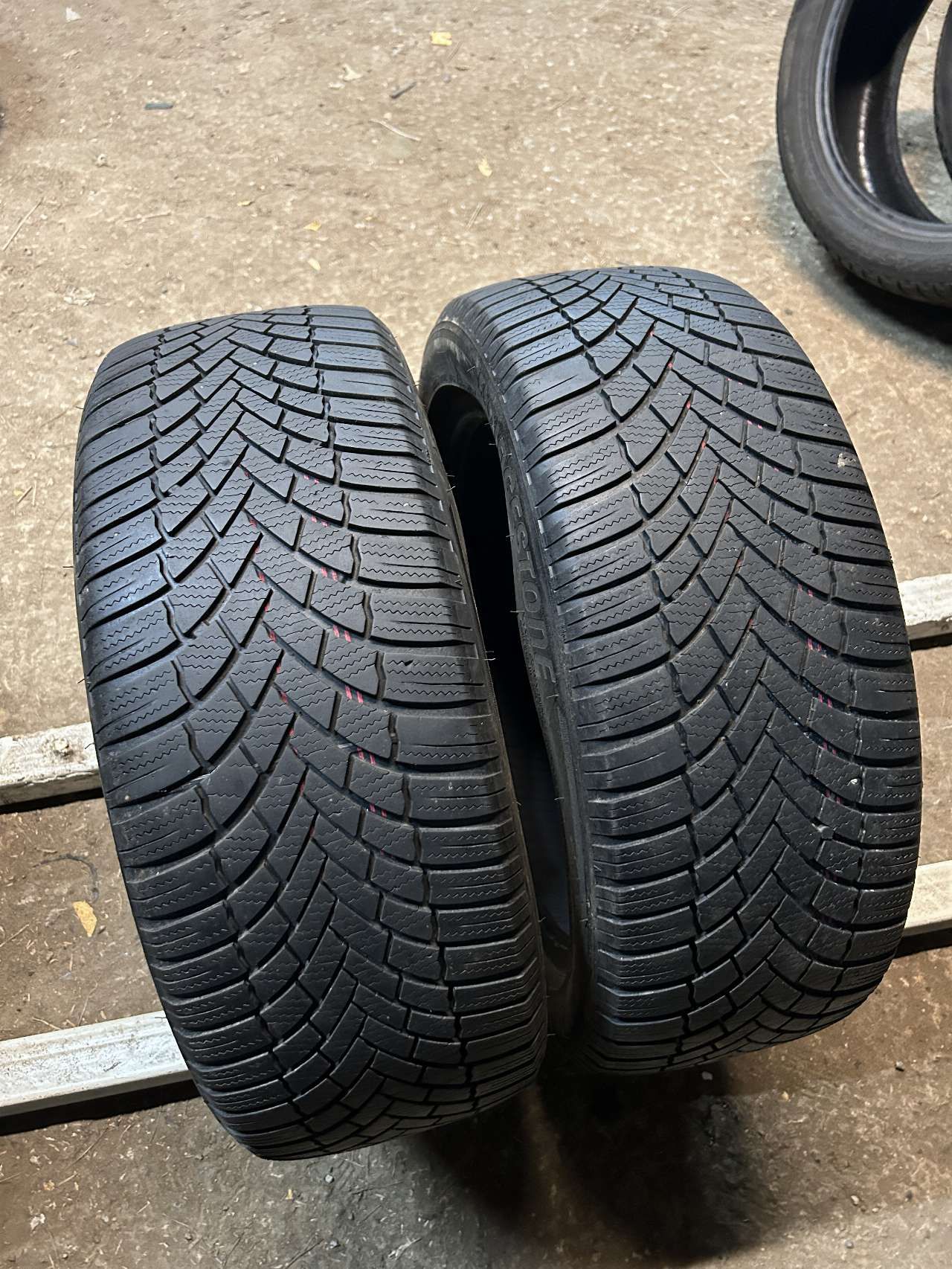 215 50 18 зима. Зимней резины 17 р 245 50. Nokian tyres hakkapeliitta r3. General motors 13337450. 225/25 r18.