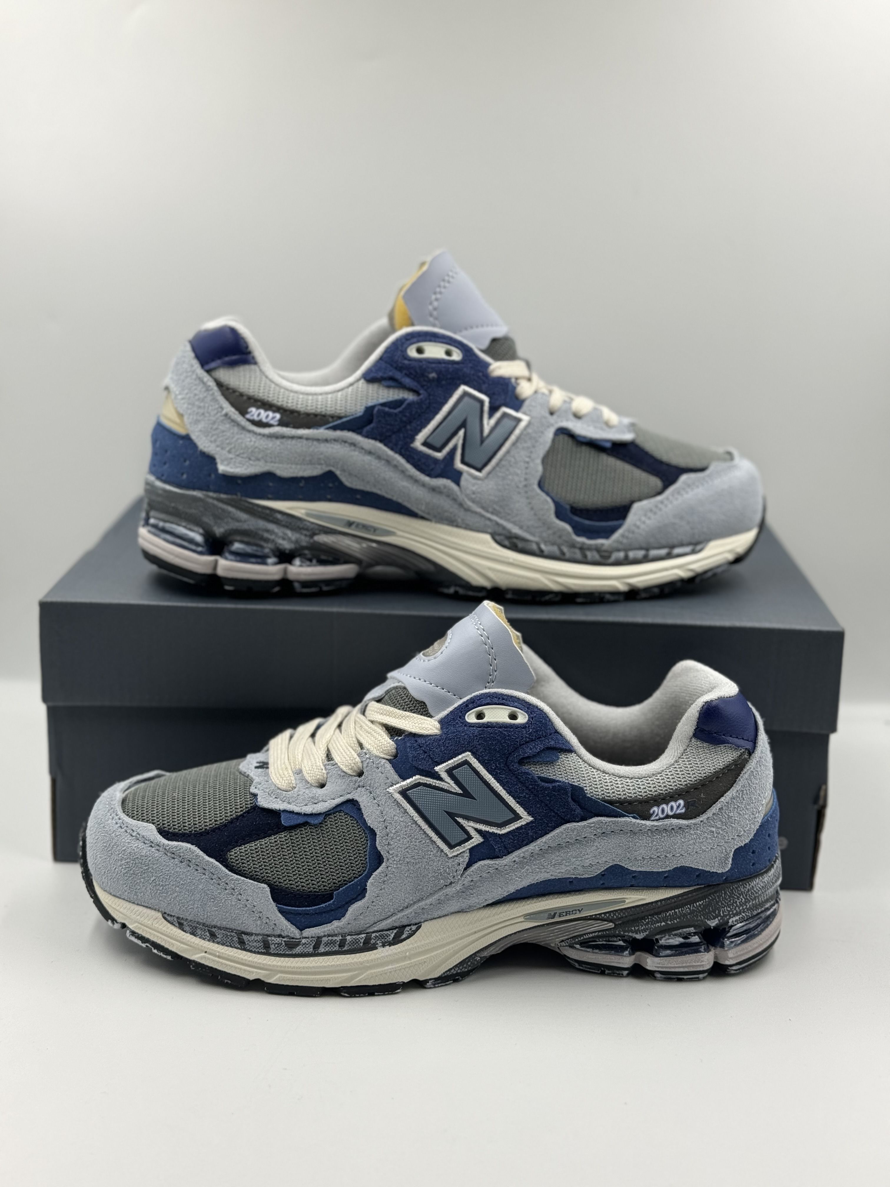 КроссовкиNewBalance