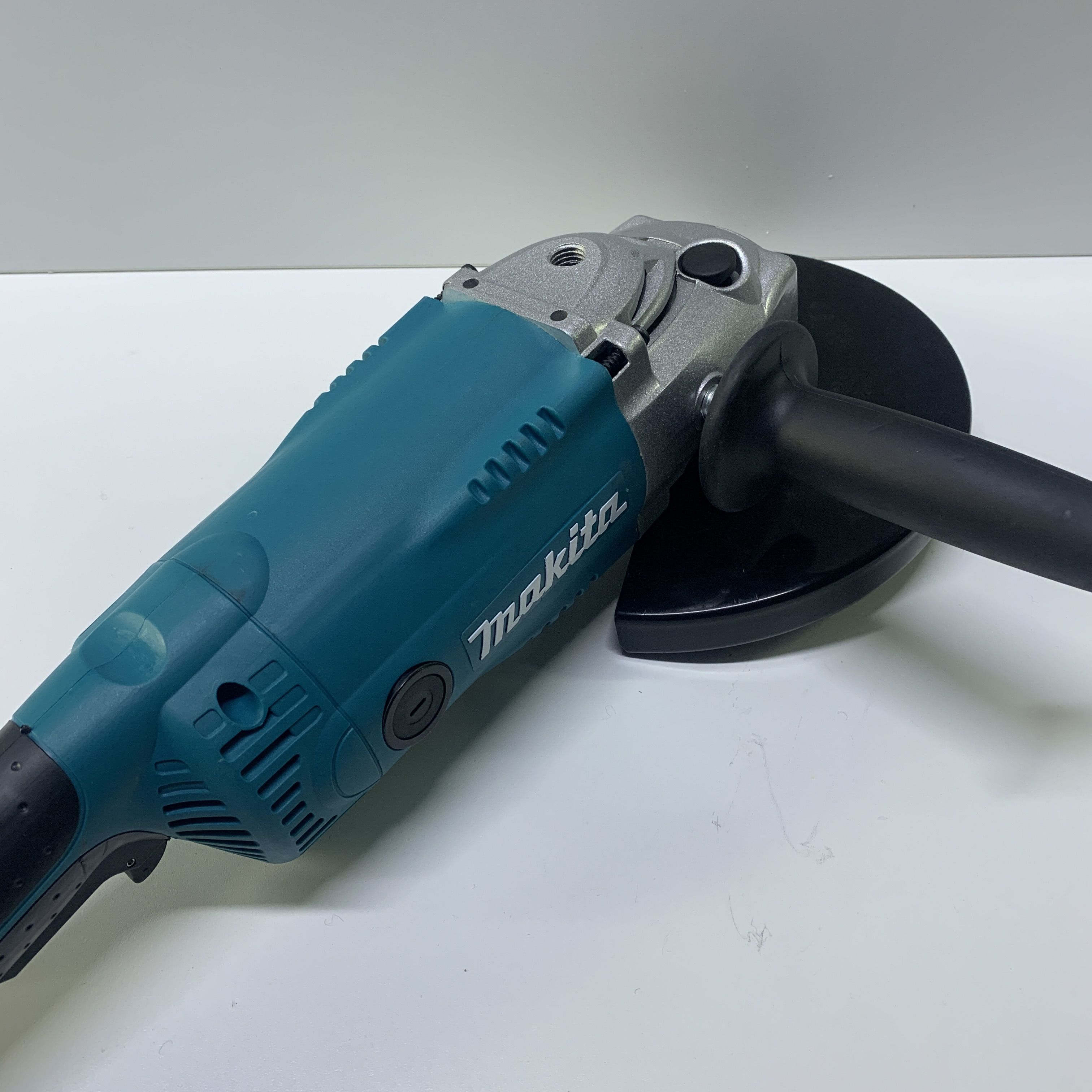 Угловая Шлифмашина Makita Ga5034 Купить