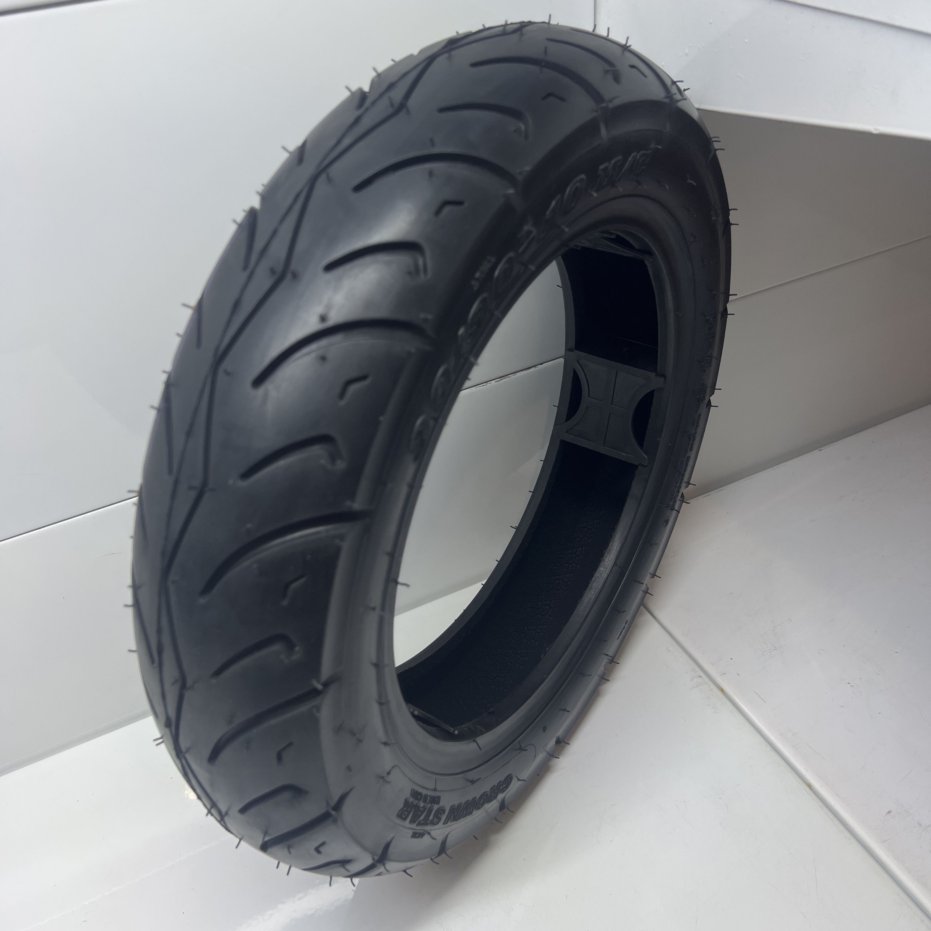 CROWN STAR 90\90-10 или 3.25-10 Мотошины  90/90 R10 