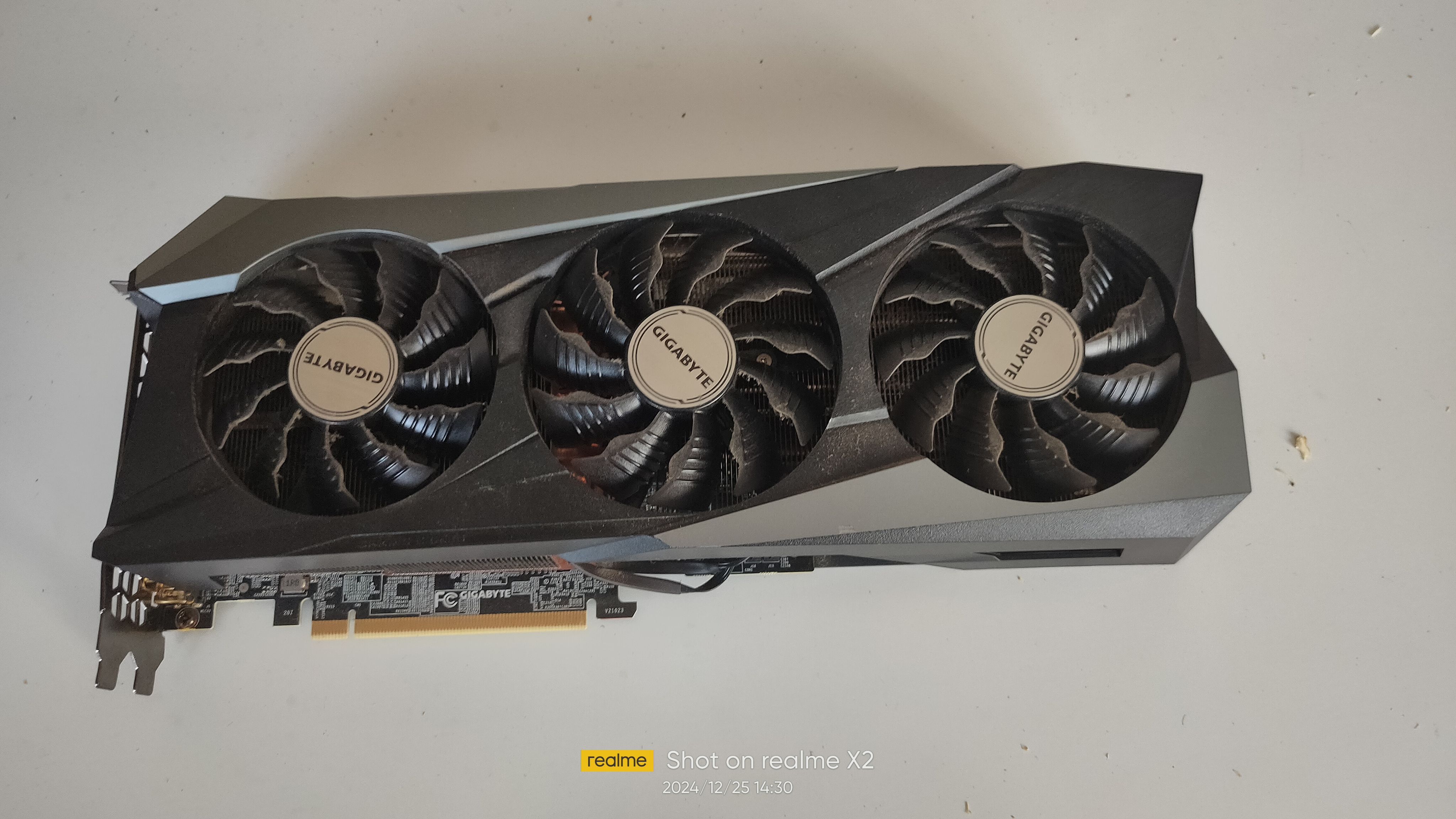 ВидеокартаGeForceRTX3070Ti3070ti8ГБ(555)