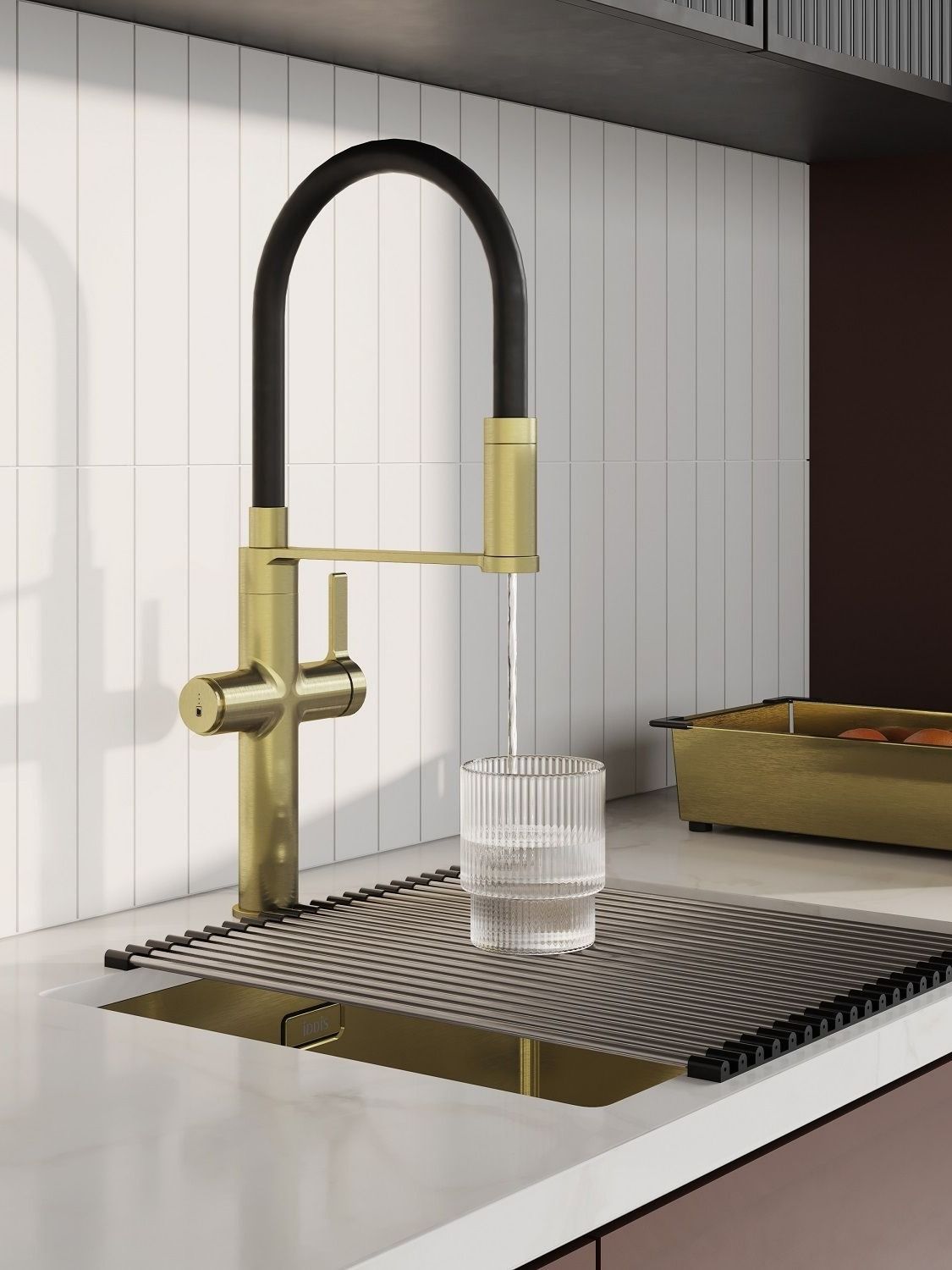 Фото товара на маркетплейсе ozon Смеситель для кухни с фильтром для питьевой воды и гибким изливом, матовое золото, IDDIS, Ikon, IKNMGFFi05