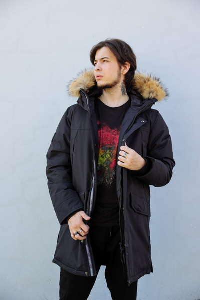 Куртка «OMGALIKC» купить на OZON по низкой цене (1663968846)