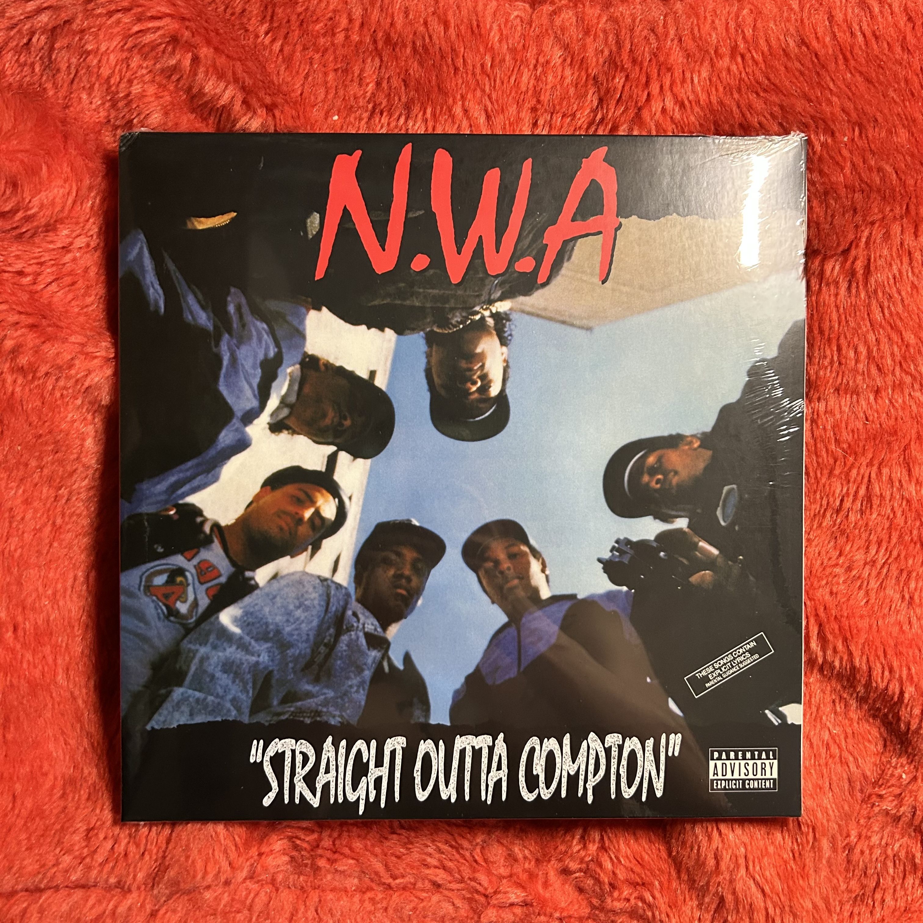 Straight outta compton n. W. A. Nwa straight outta. Nwa обложка.