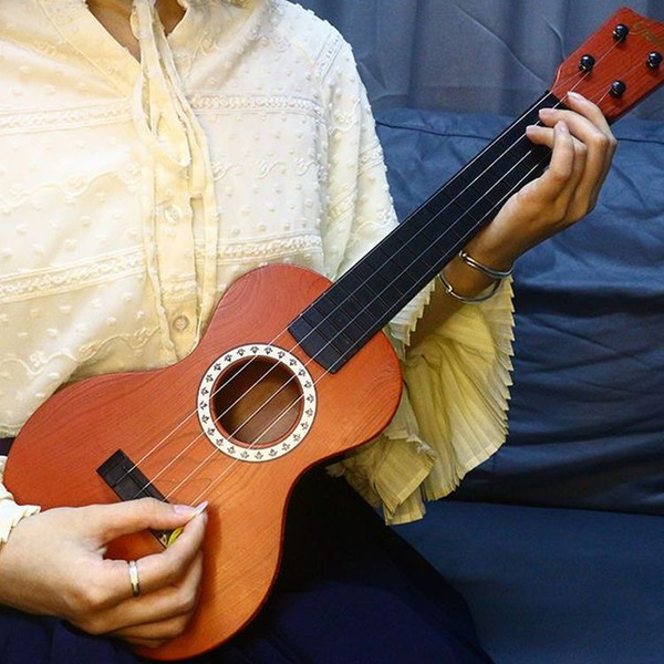 Укулеле Гитара 21-дюймовая 4-струнная подходит опытных музыкантов и ...