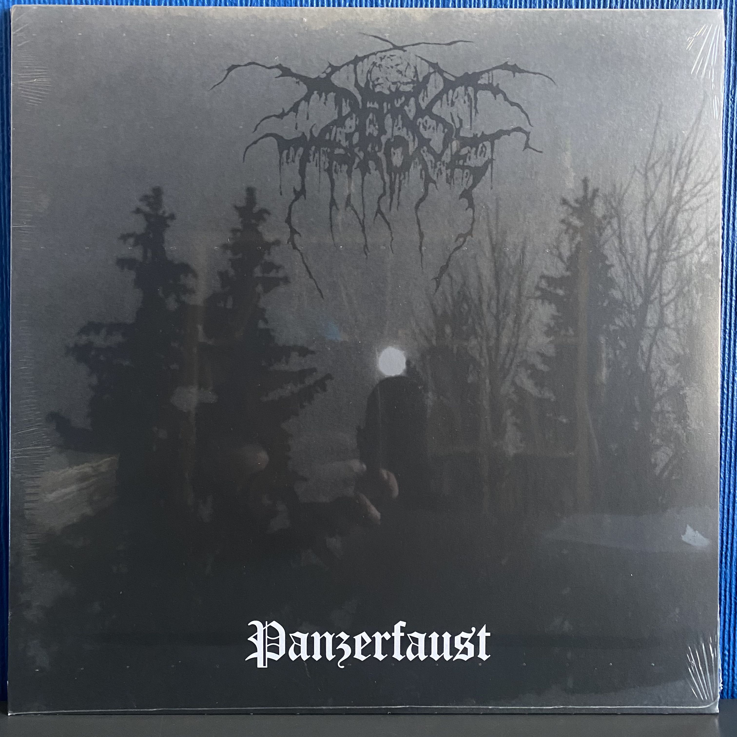 Darkthrone.Panzerfaust.180гр.1995(2011)LPЗапечатаннаявиниловаяпластинка