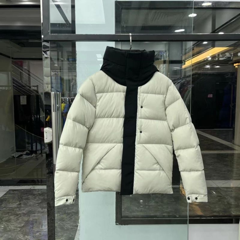 ПуховикMONCLER