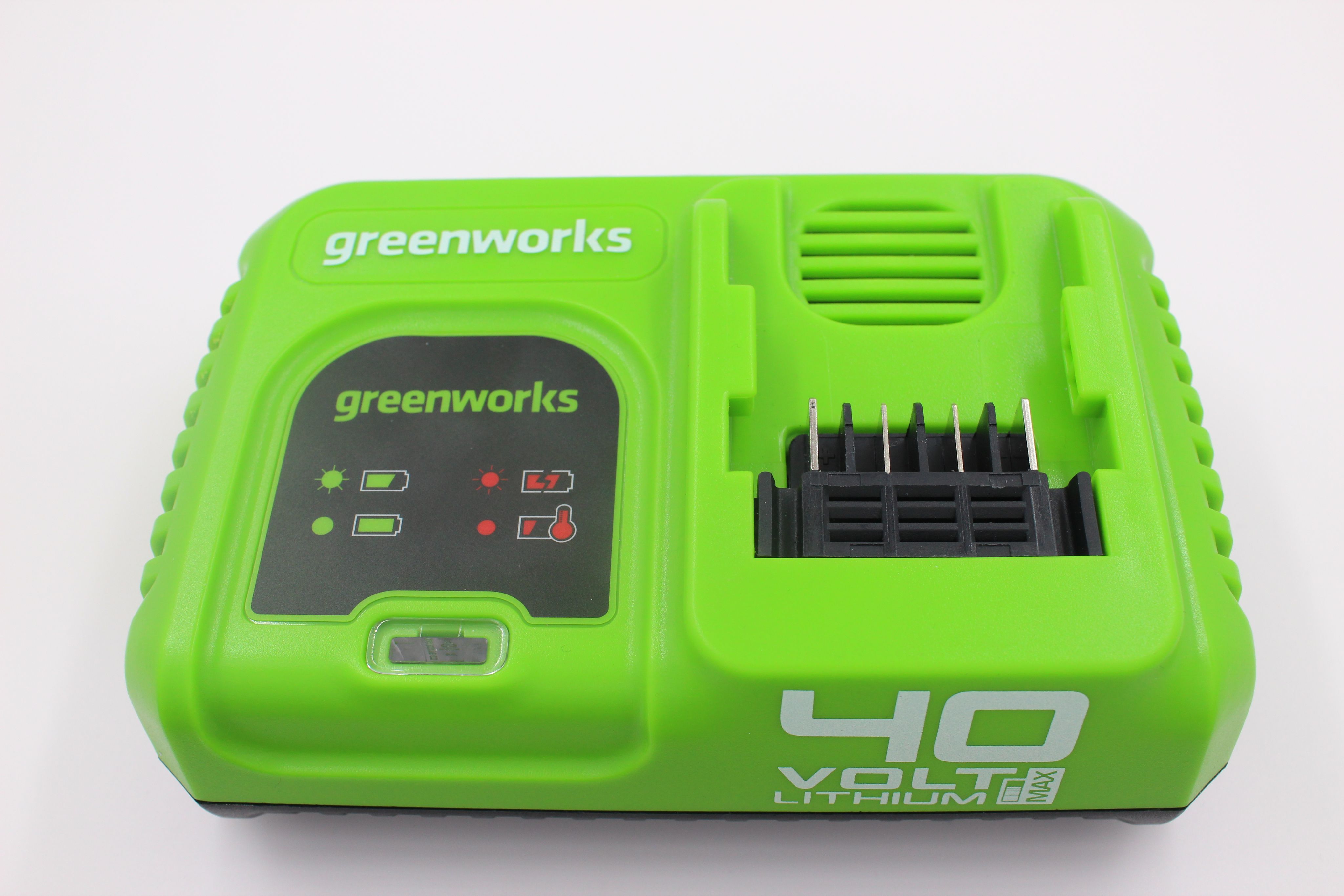 Быстрое зарядное устройство Greenworks 2945107, 40V, 5А